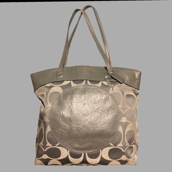 Authentic COACH Signature C Tote LAURA Cream/White F18335 Large Bag - Picture 2 of 10